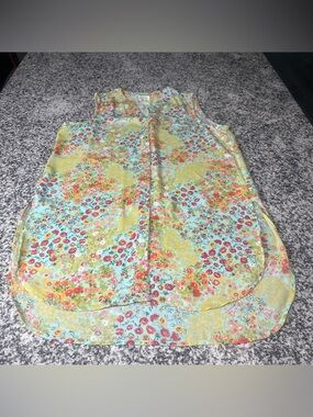 Anthropologie fig and flower medium sleeveless button down tunic sheer floral